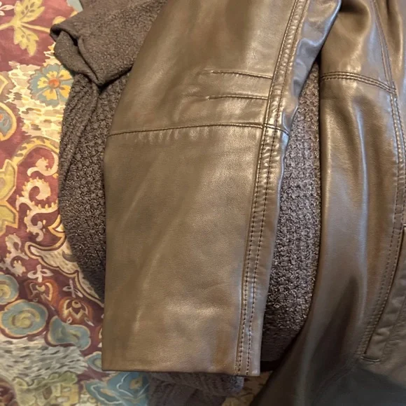 Sundance Dk Brown Leather Coat - Picture 4 of 5